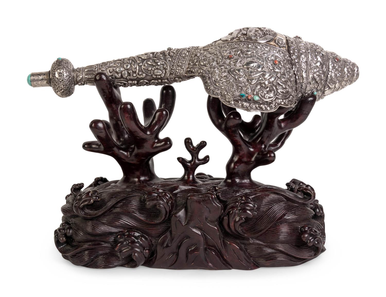 A Tibetan Silver Mounted Shell Horn