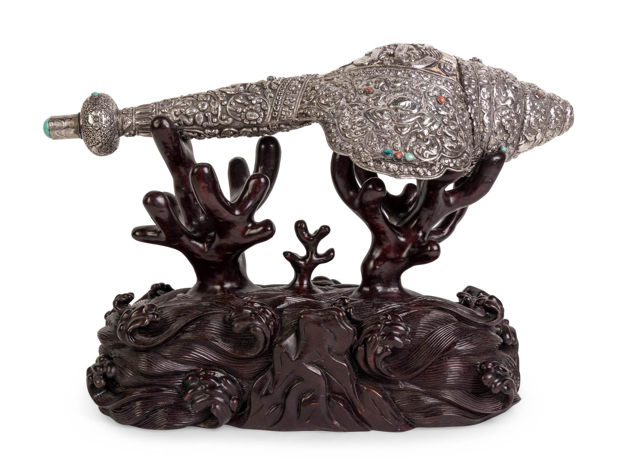 A Tibetan Silver Mounted Shell Horn