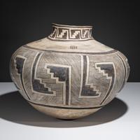 Massive Ancestral Pueblo, Snowflake Black-on-White Pottery Olla