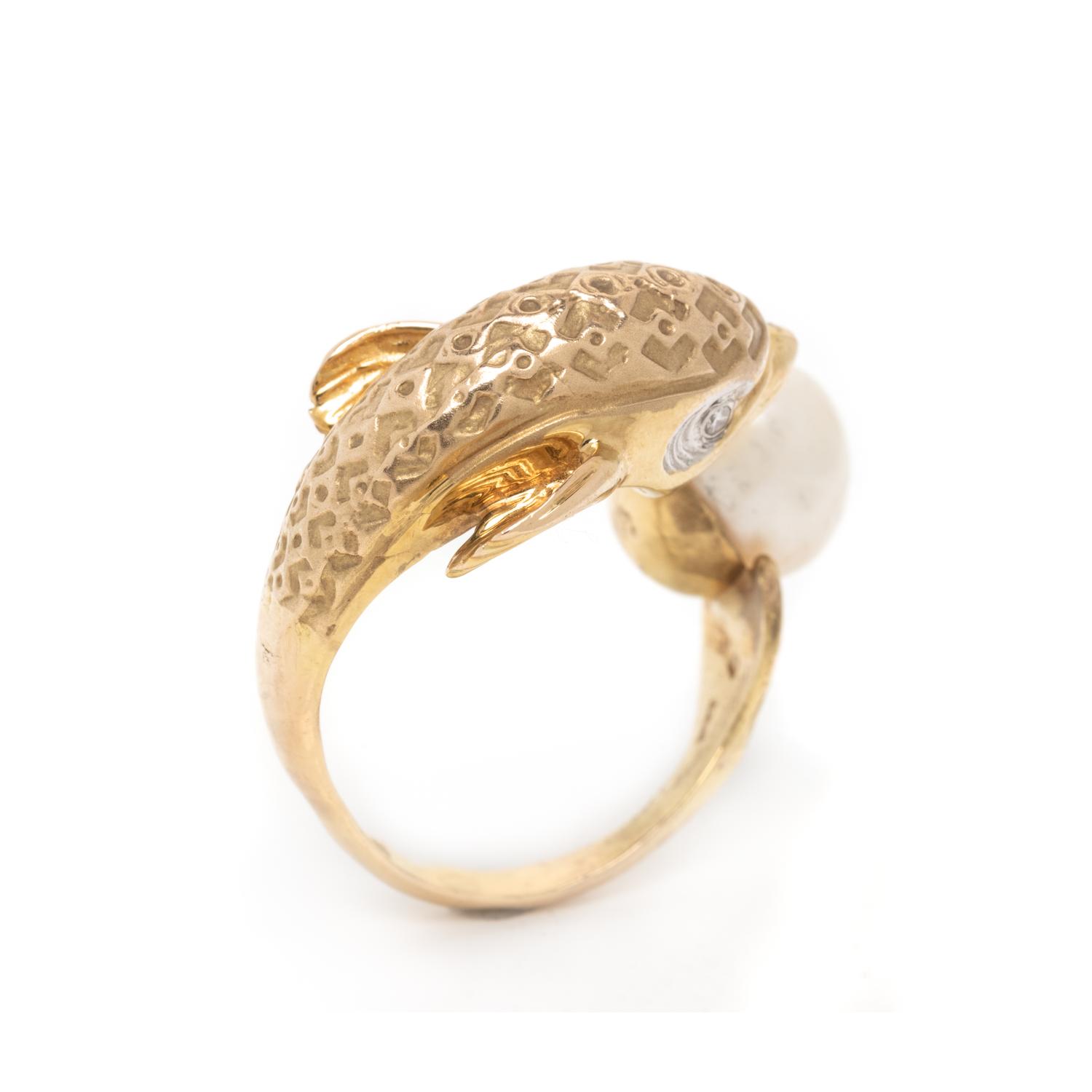MAZ, YELLOW GOLD AND CULTURED PEARL SUITE