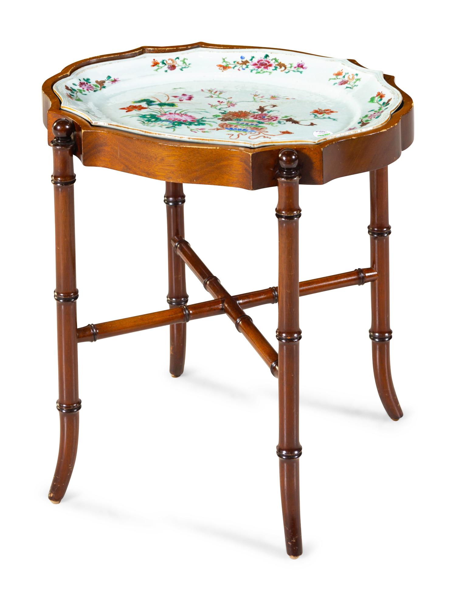 A Famille Rose Porcelain Inset Tray Table