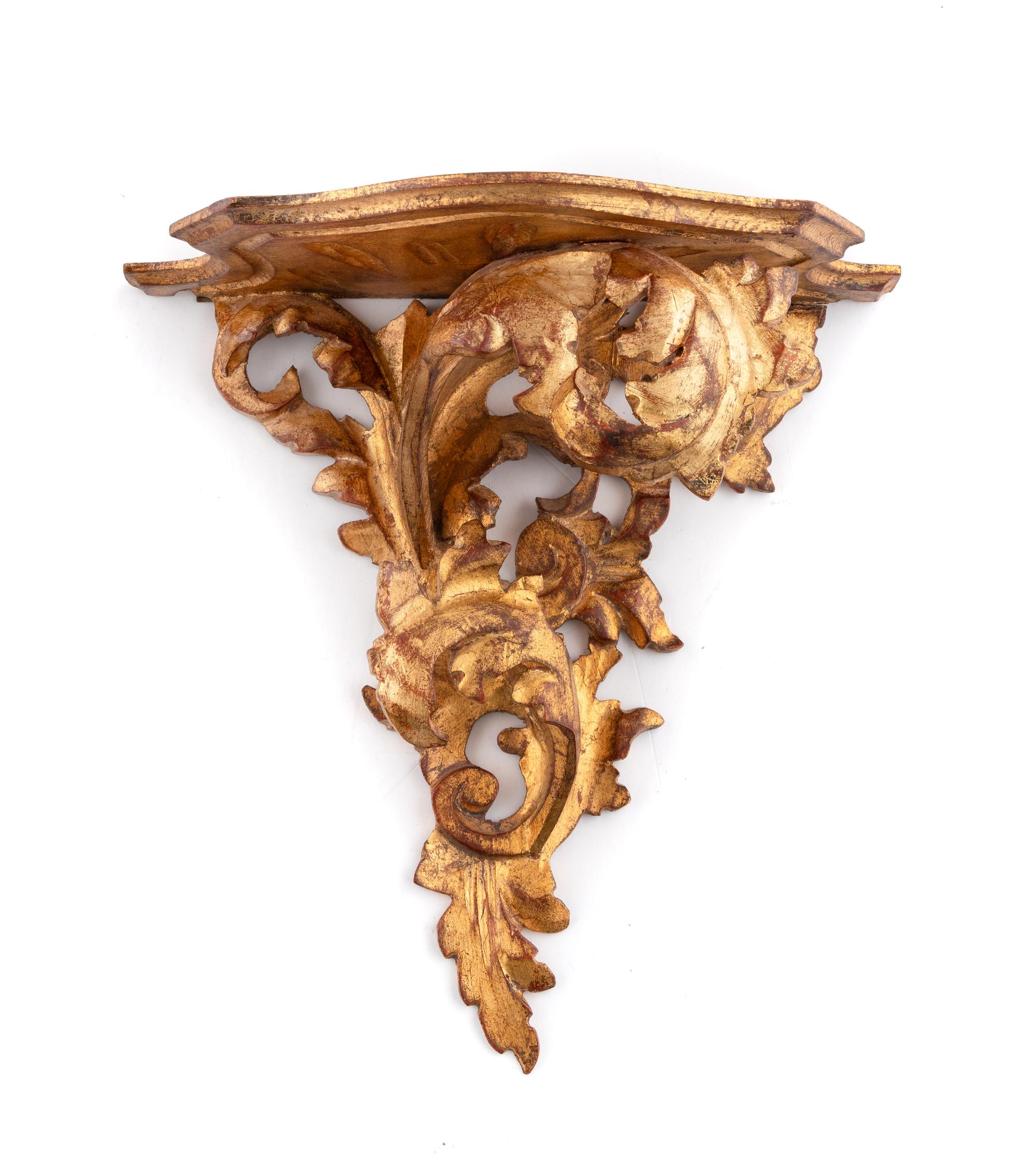 A Pair of Chinese Export Porcelain Phoenix Birds with Italian Giltwood Brackets