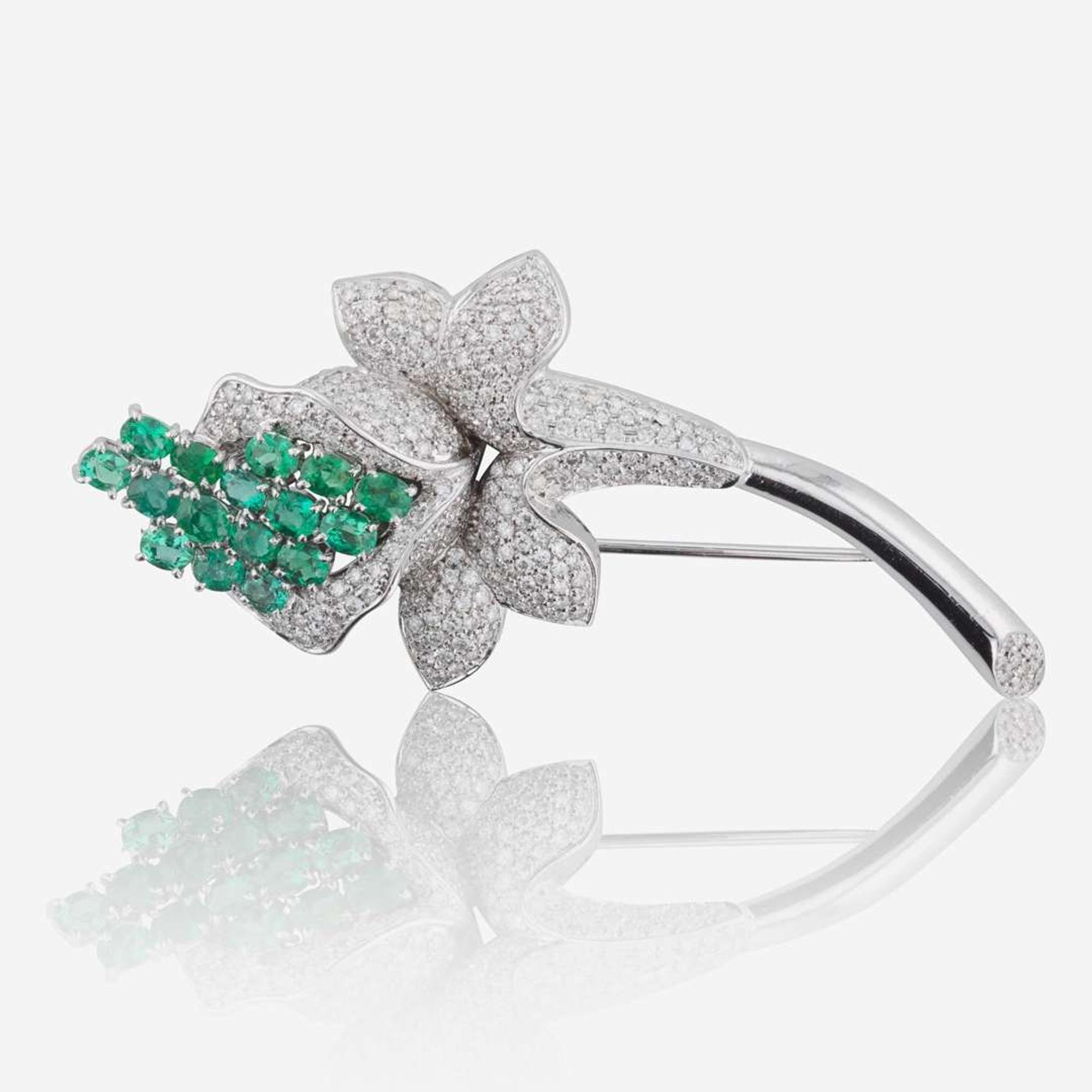 An Emerald, Diamond, and 18K White Gold Brooch