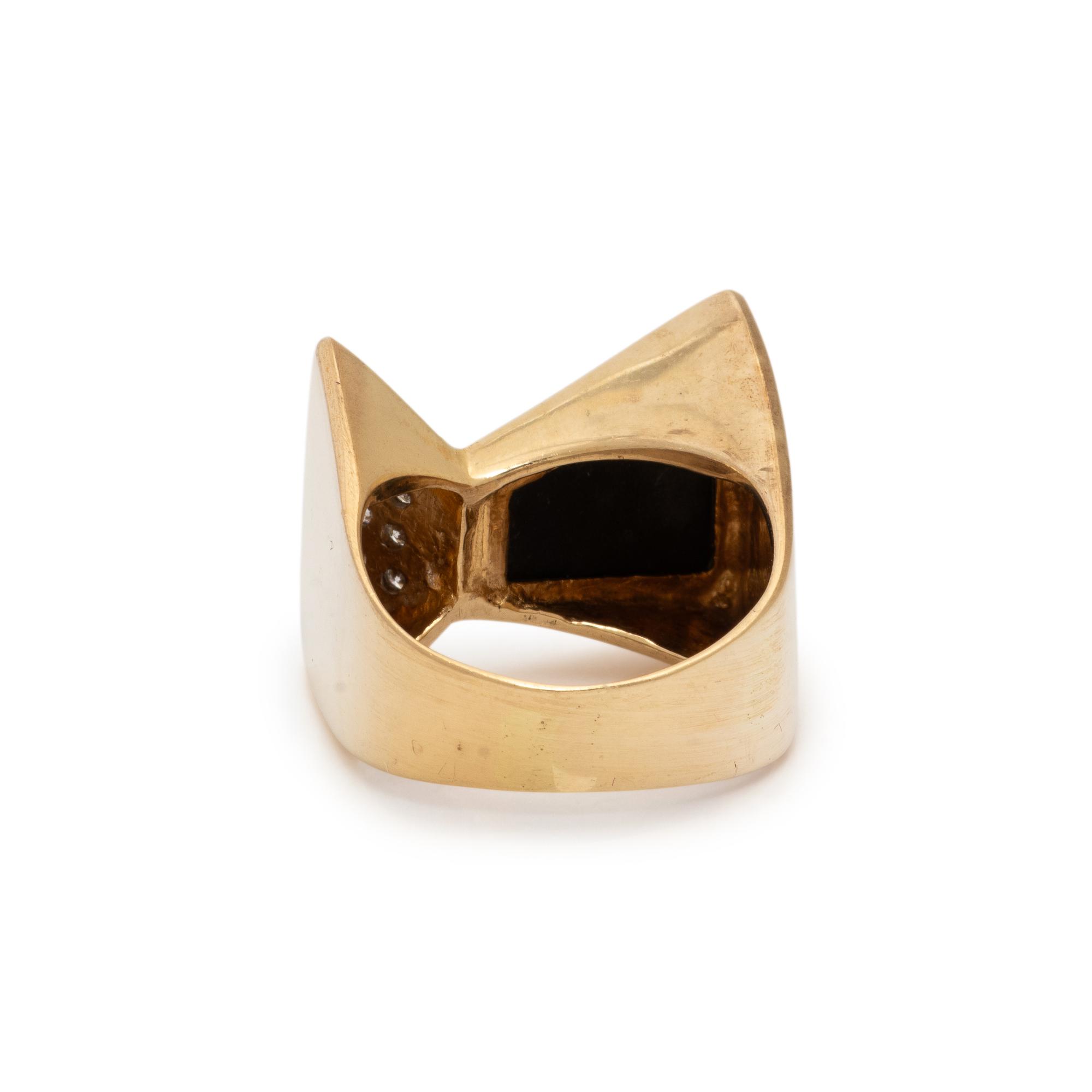 MODERNIST, YELLOW GOLD, DIAMOND, AND BLACK ONYX RING