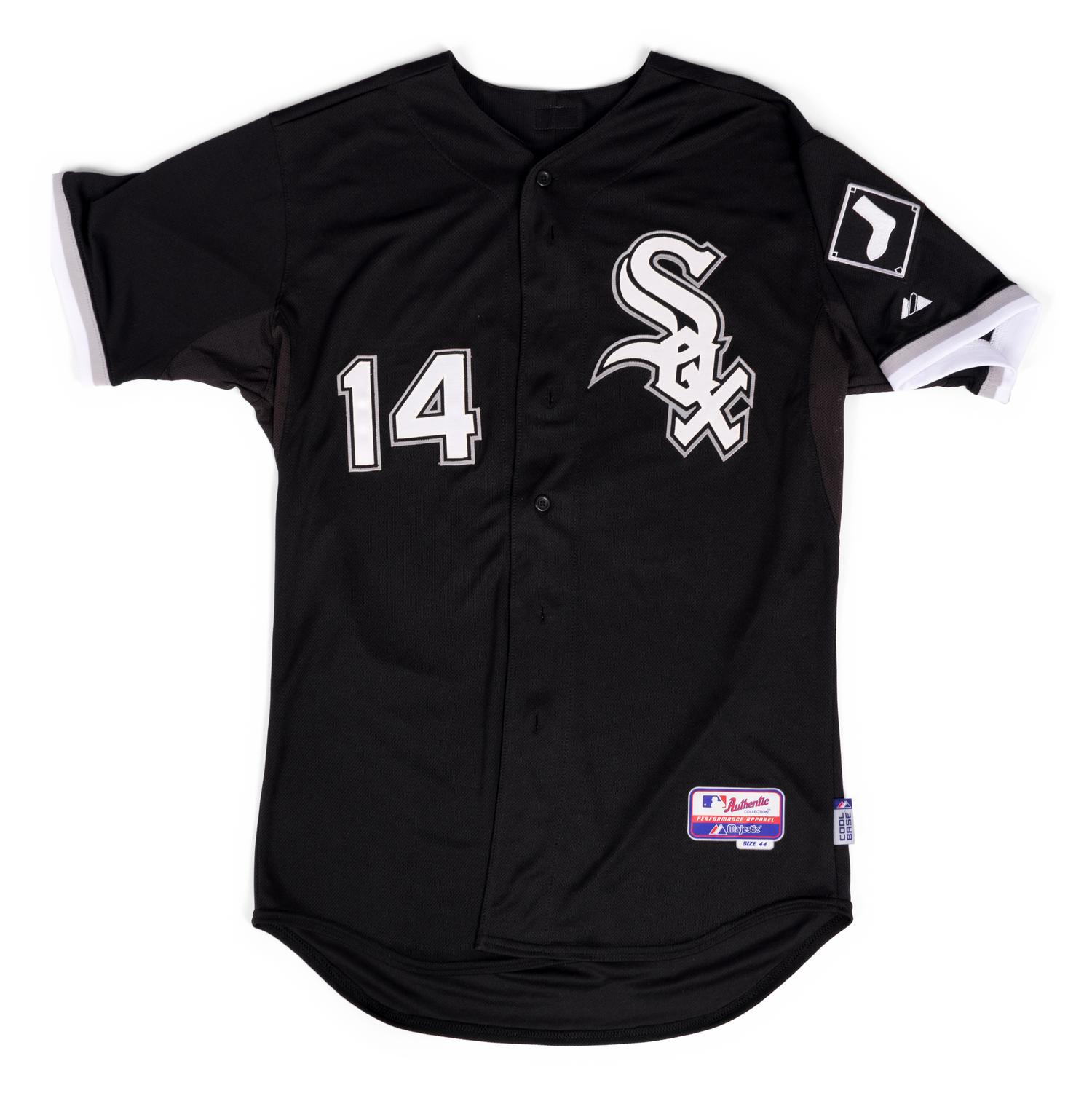 A Group of Three Signed Chicago White Sox Signed Autograph Items (Including Dick Allen and Paul Konerko),