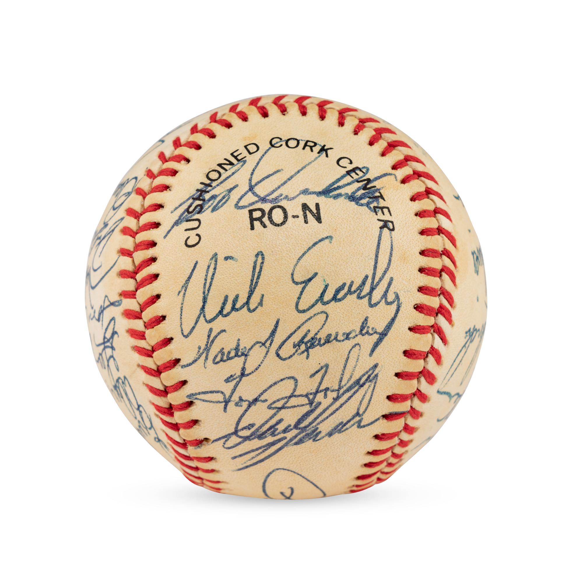 A 1985 Cincinnati Reds Team Signed Autograph Baseball