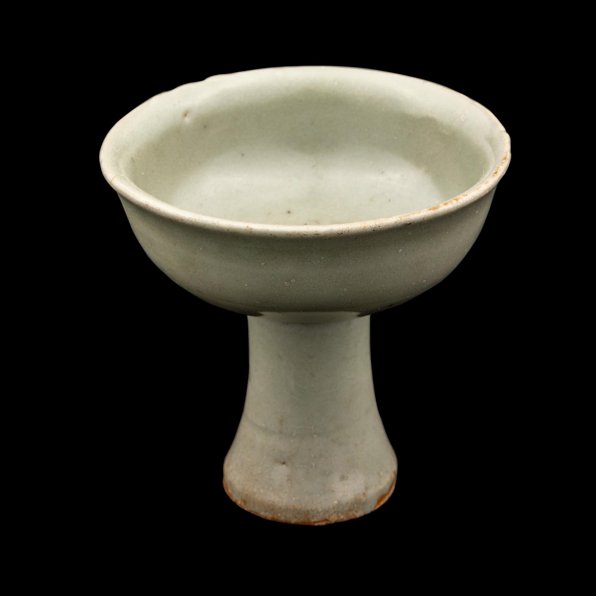 A Chinese Longquan Celadon Glazed Porcelain Stem Cup