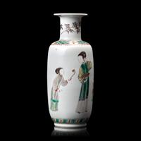 A Chinese Famille Verte Porcelain 'Lady' Mallet Vase, 19th Century 清晚期 五彩仕女詩文棒槌瓶