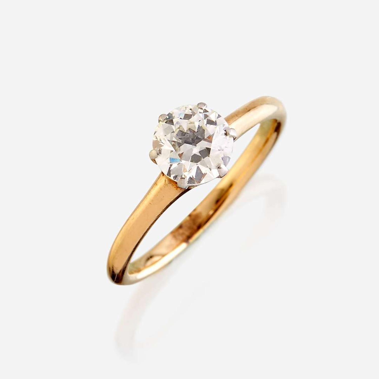 A diamond solitaire