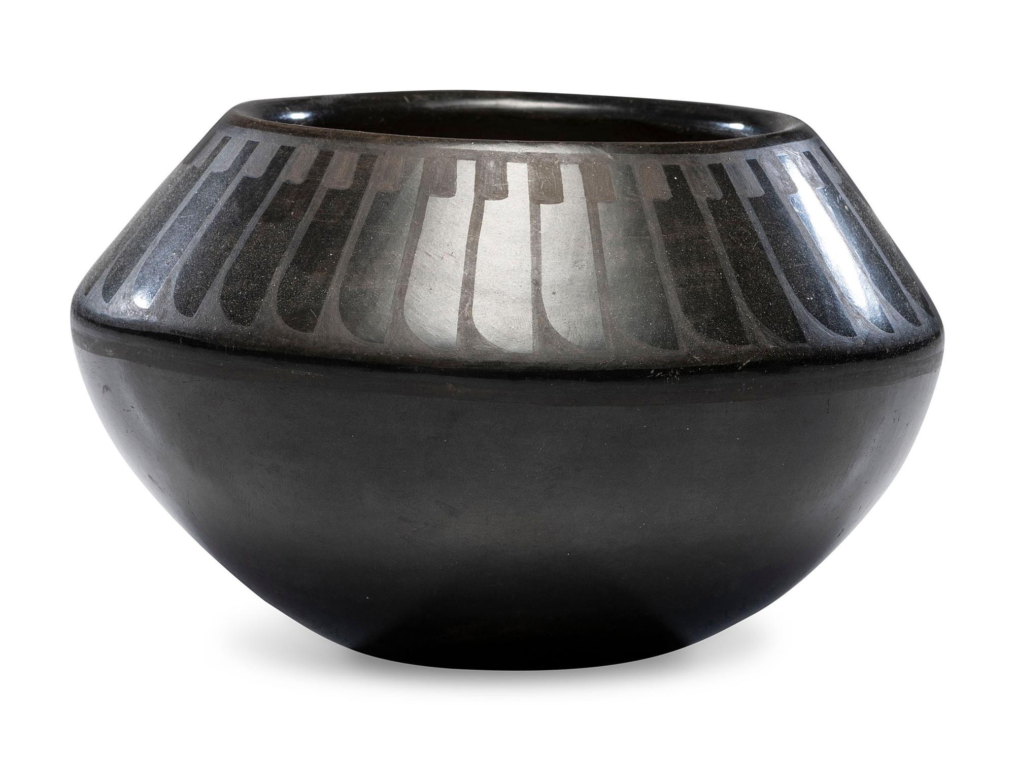 Blackware Jar, with Repeating Feathers