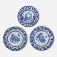 Three Chinese export porcelain blue and white dishes 青花瓷三件 Qianlong period ? ??