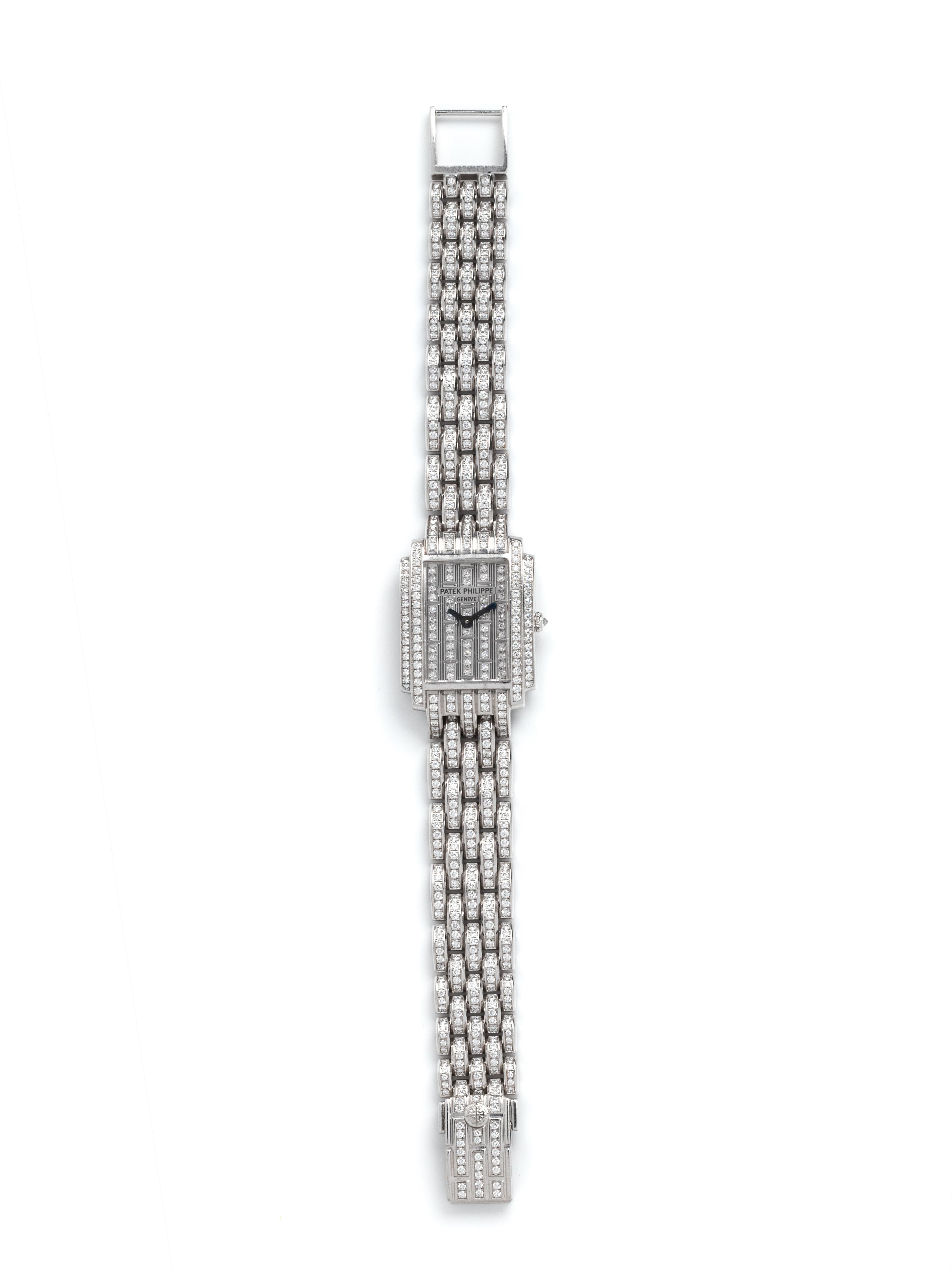 PATEK PHILIPPE, 18K WHITE GOLD AND DIAMOND REF. 4825/150W 'GONDOLO' WRISTWATCH