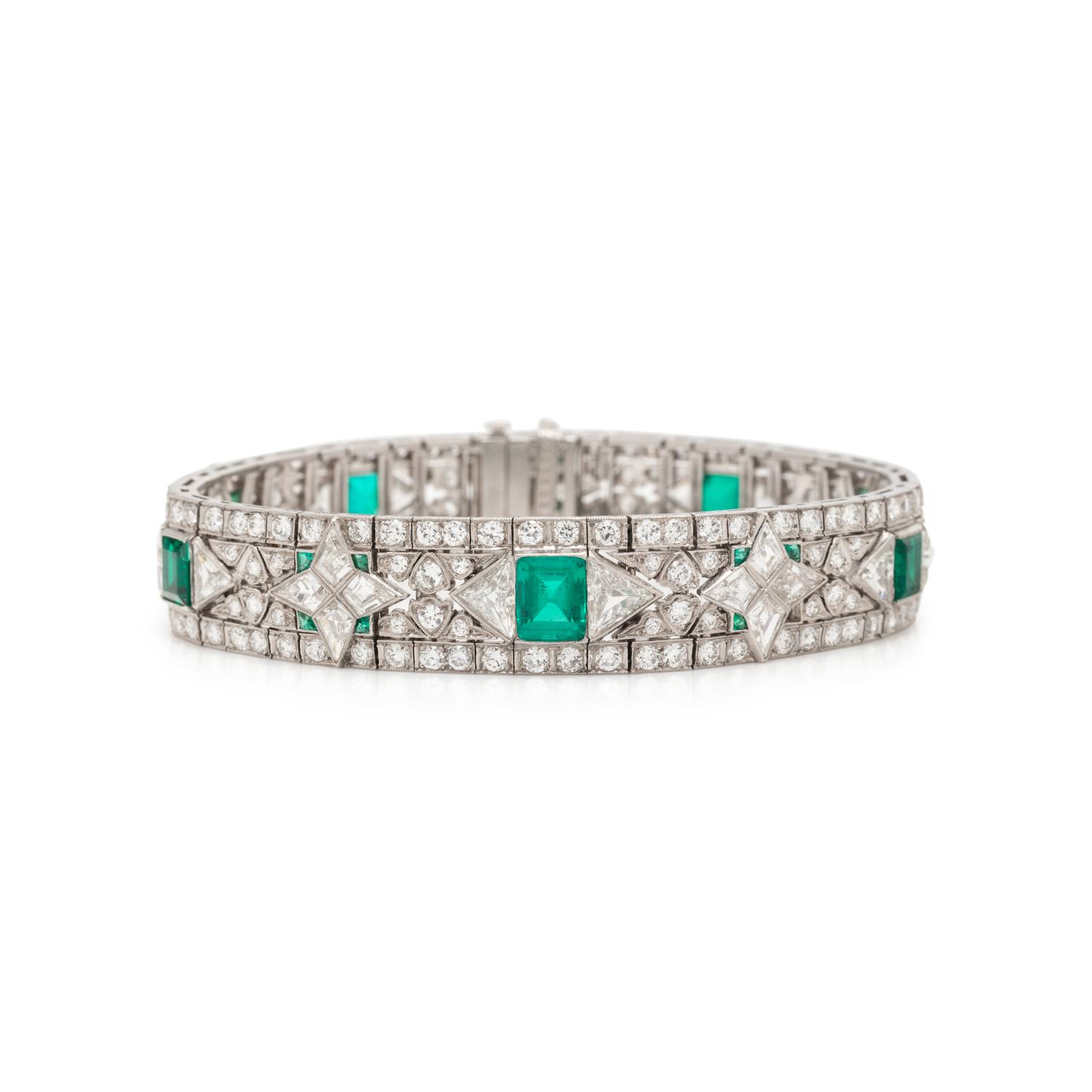 ART DECO, DIAMOND AND EMERALD BRACELET