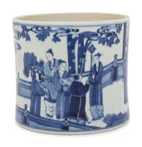 A Chinese Blue and White Porcelain Brushpot, Bitong