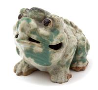 A Chinese Glazed Ceramic Toad Height 5 3/4 x length 7 inches. — 19TH CENTURY