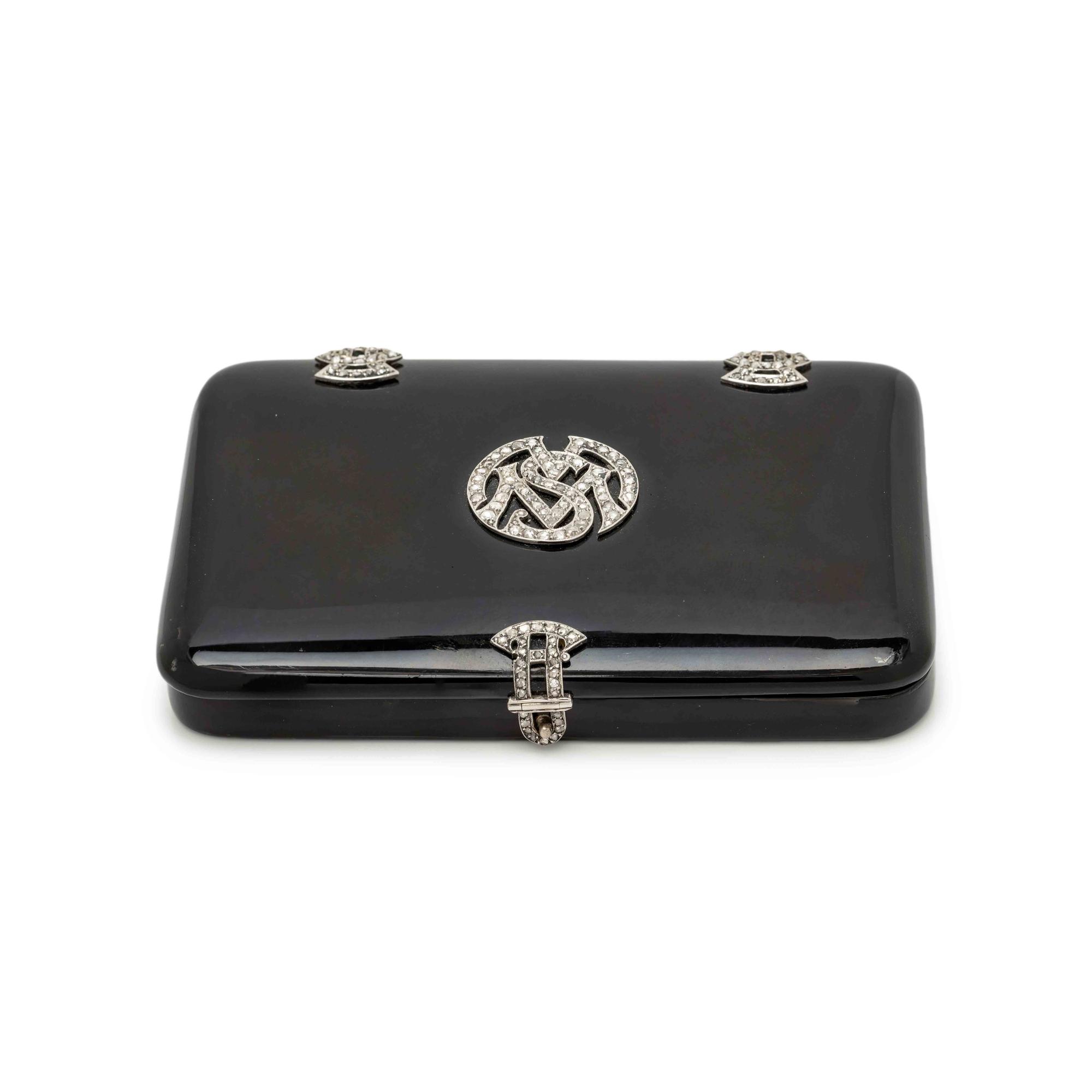 A Cartier Art Deco Diamond and Platinum-Mounted Enamel Compact