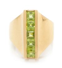 A 14 Karat Yellow Gold and Peridot Ring, 6.10 dwts.