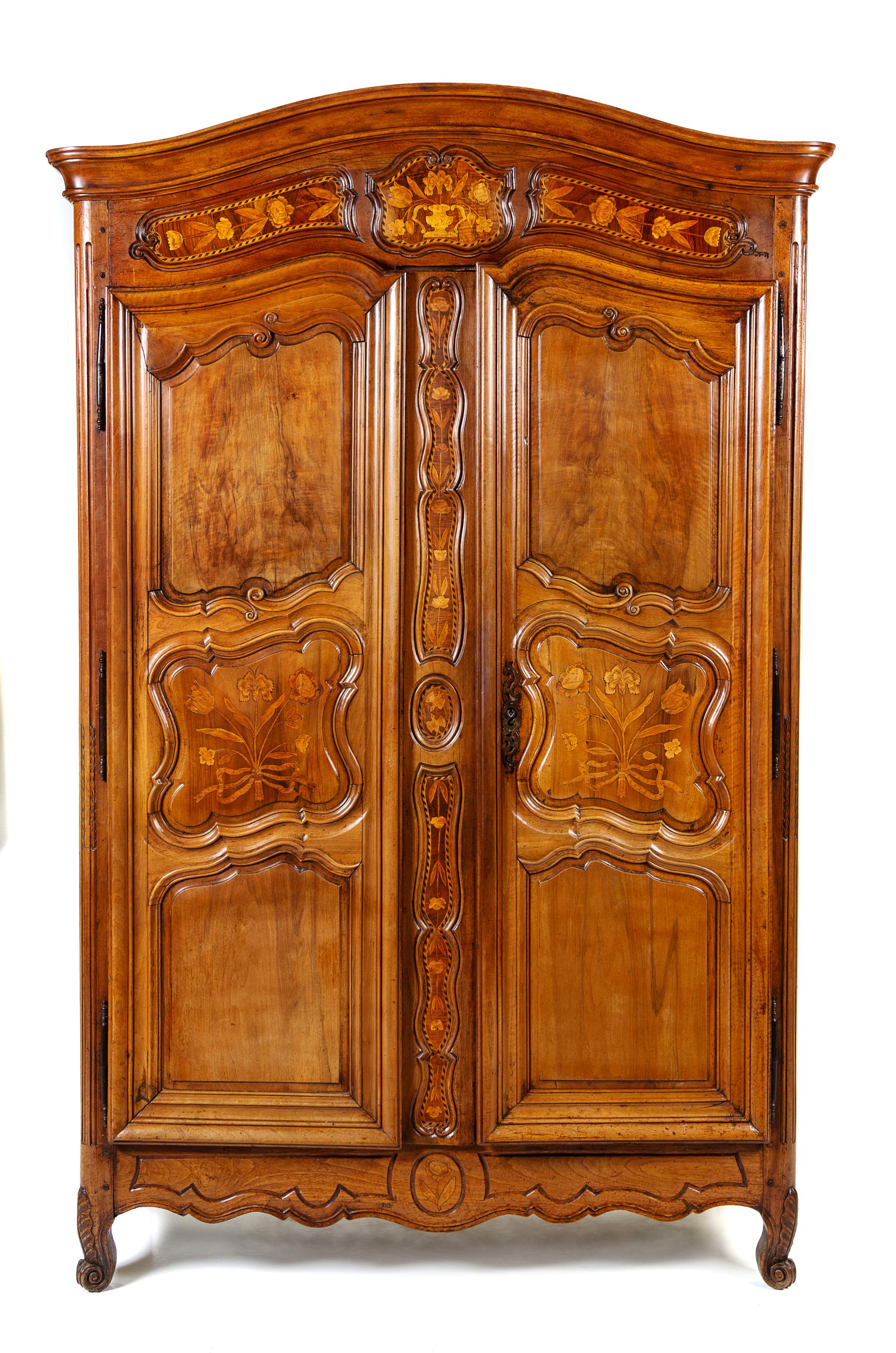 A Louis XV Provincial Style Marquetry Armoire Height 101 x width 58 x depth 26 inches. — LATE 18TH/EARLY 19TH CENTURY