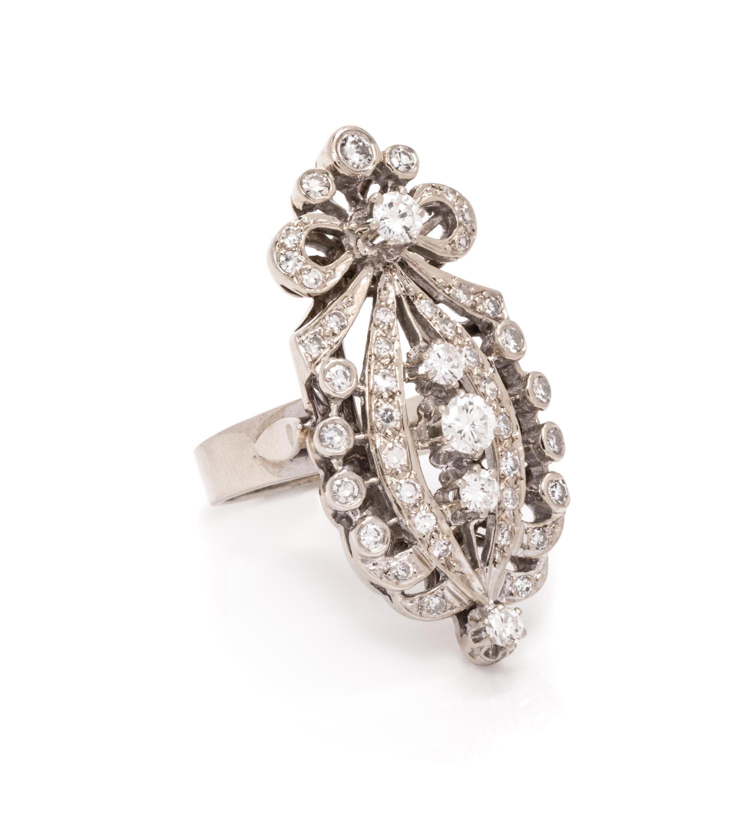 DIAMOND RING