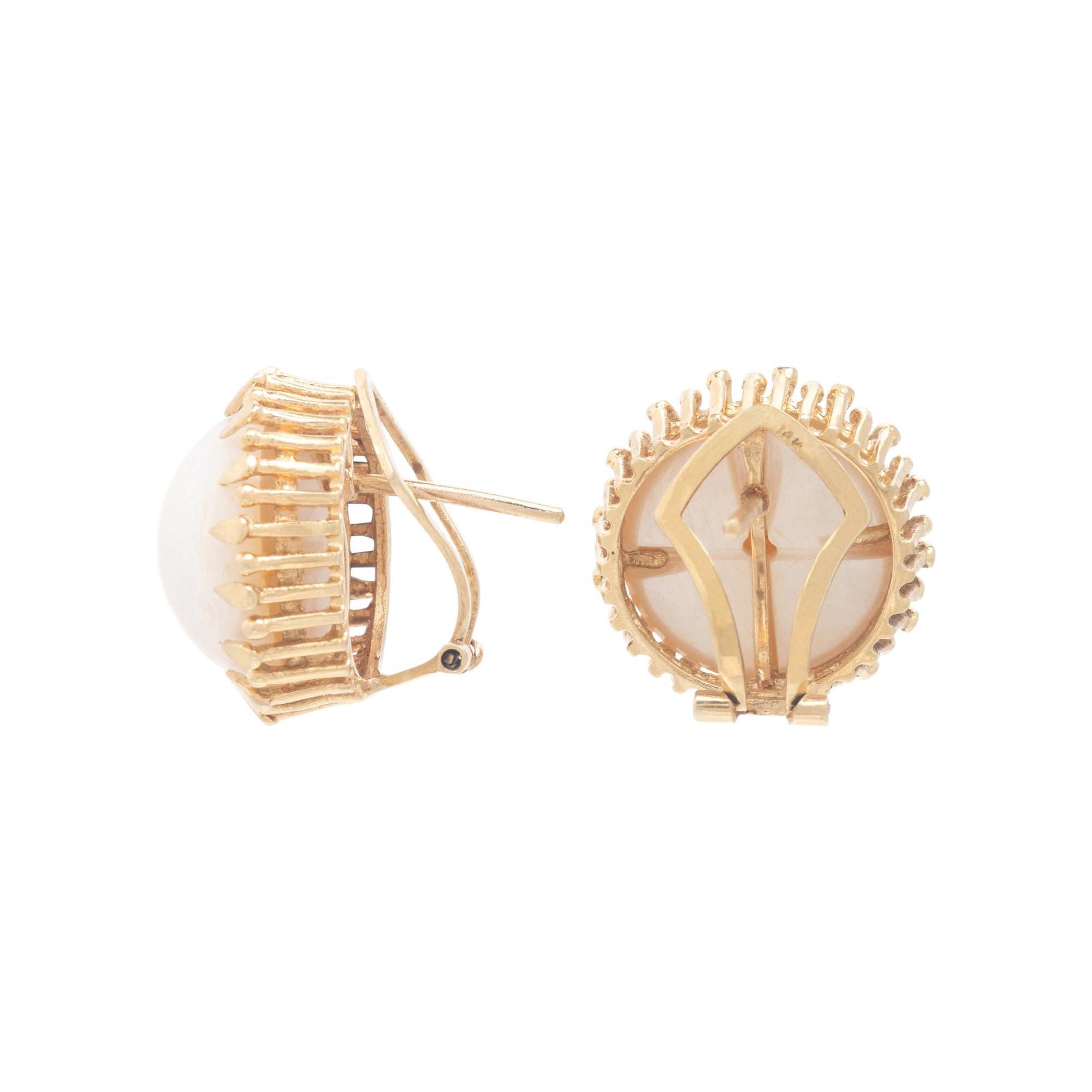 Mabé Pearl and Yellow Gold Earrings