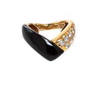 An 18 Karat Yellow Gold, Onyx and Diamond Ring, Van Cleef & Arpels, 4.10 dwts.