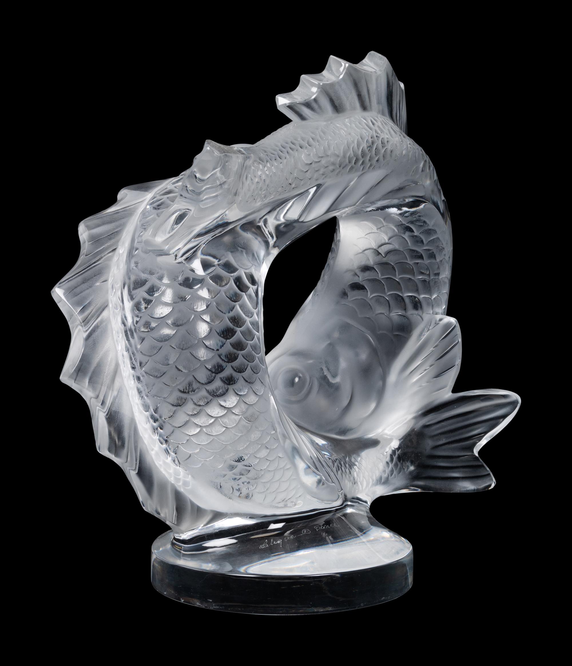 A Lalique Deux Poissons Figure