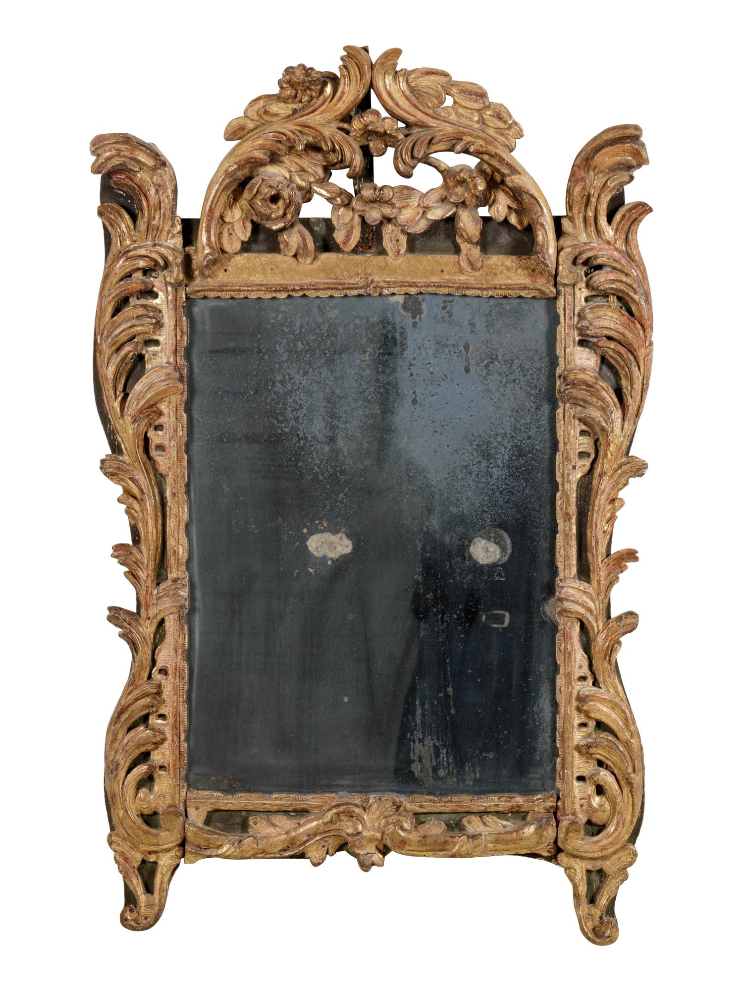 A Régence Carved Giltwood Mirror