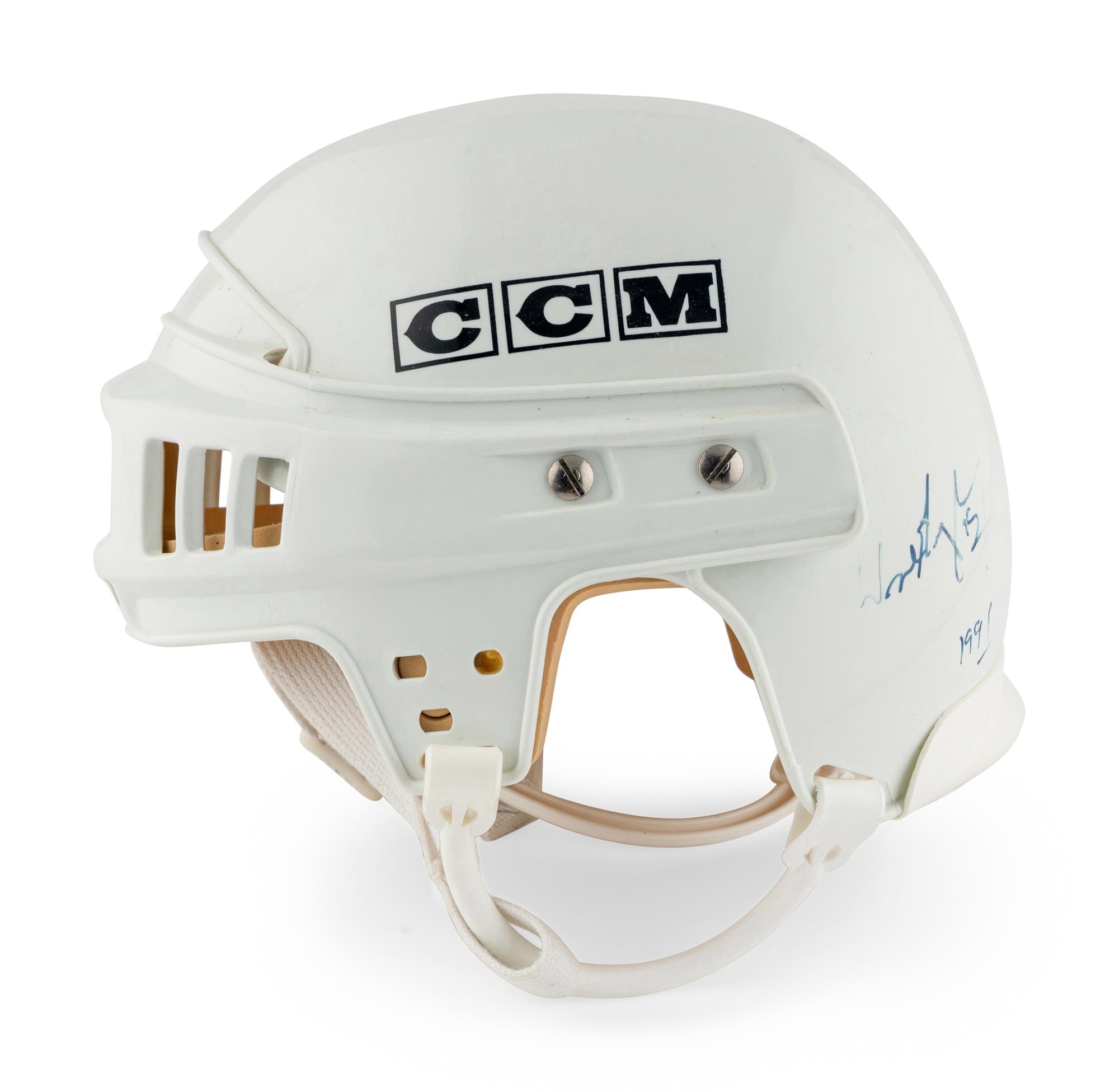 A Wayne Gretzky Signed Autogaph Hockey Helmet (Beckett Authentication Services Letter),