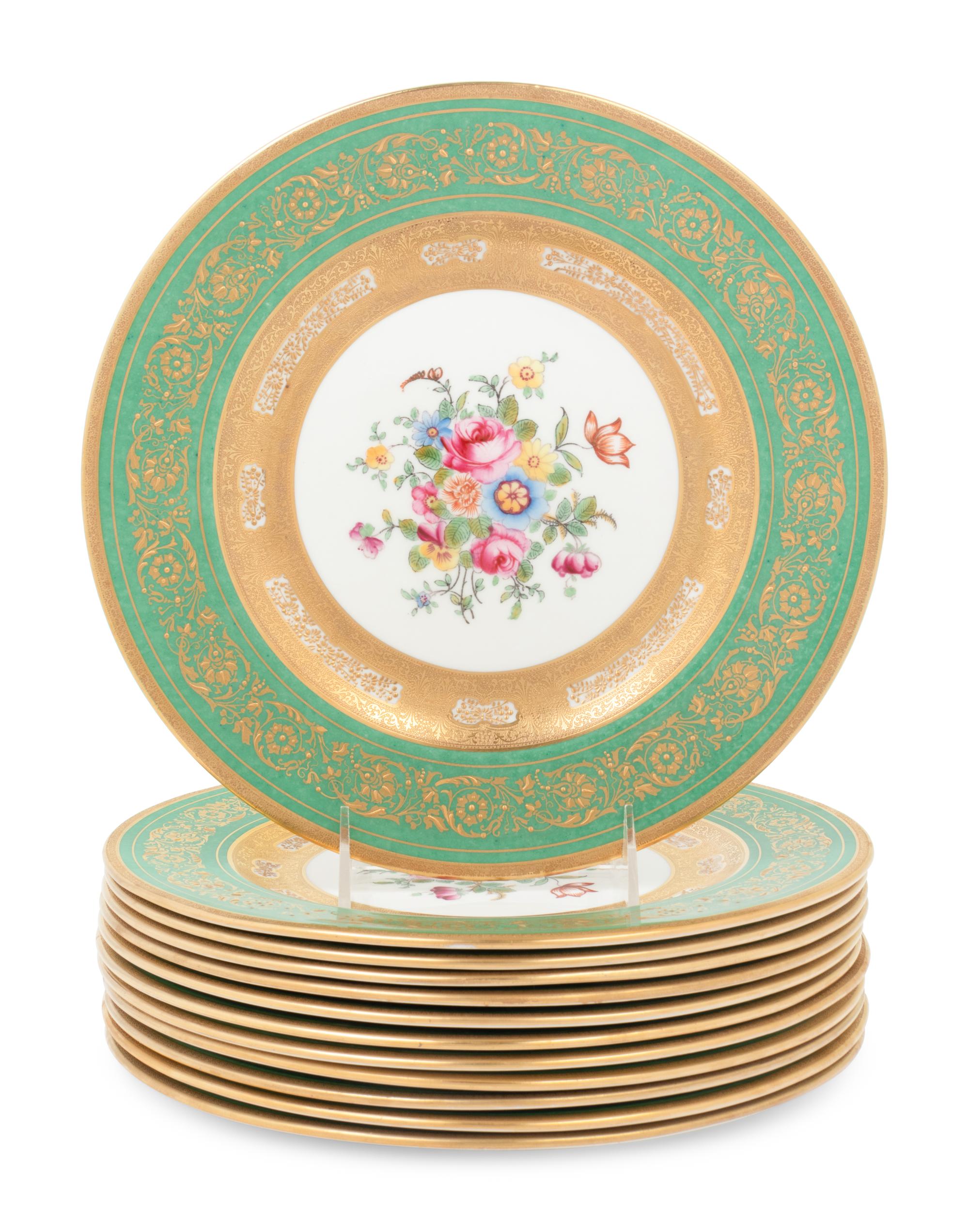 A Set of Twelve Crown Staffordshire Porcelain Dinner Plates