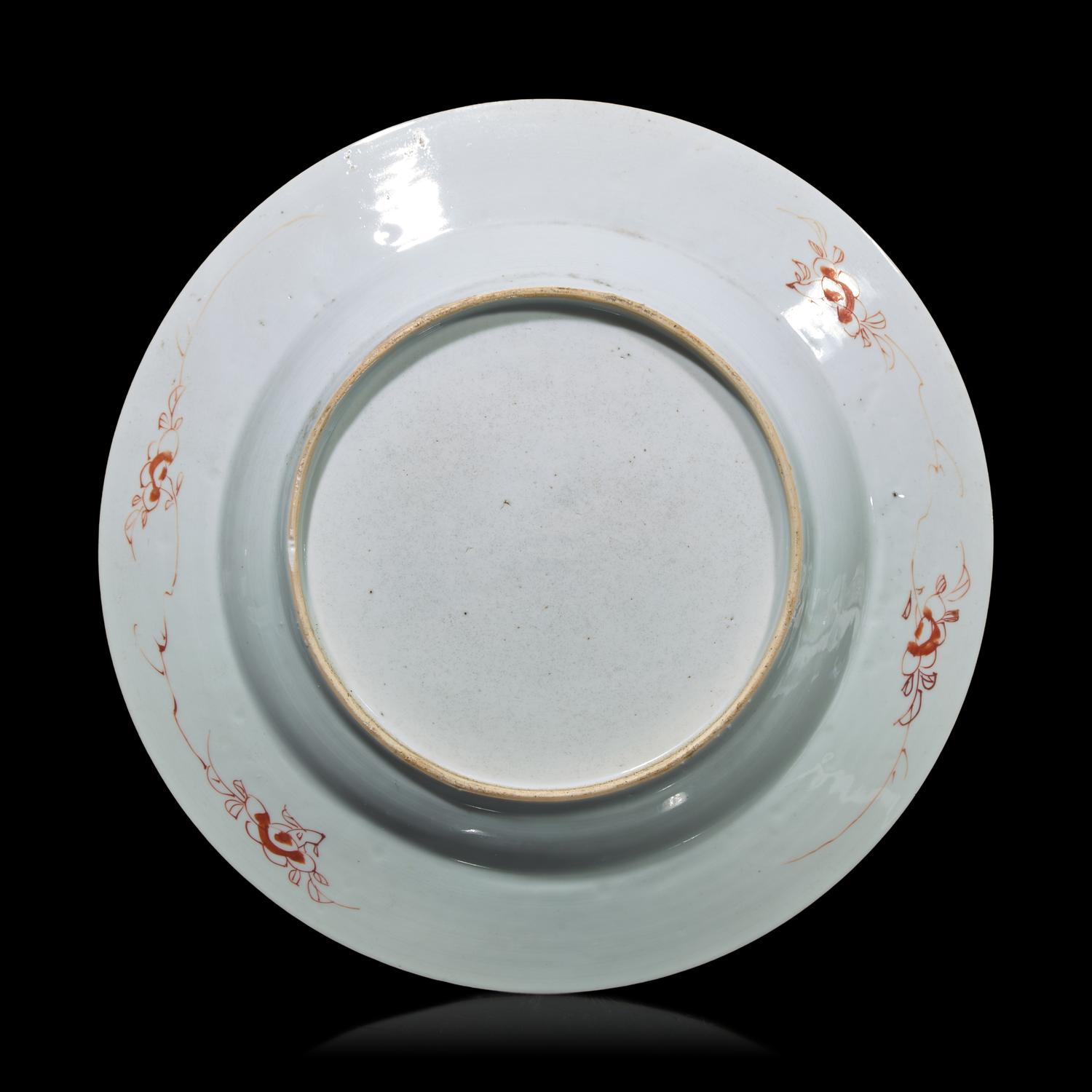 Thirteen Chinese Export Famille Rose Porcelain Dishes, 18th Century 清中期 外銷粉彩賞盤十三件