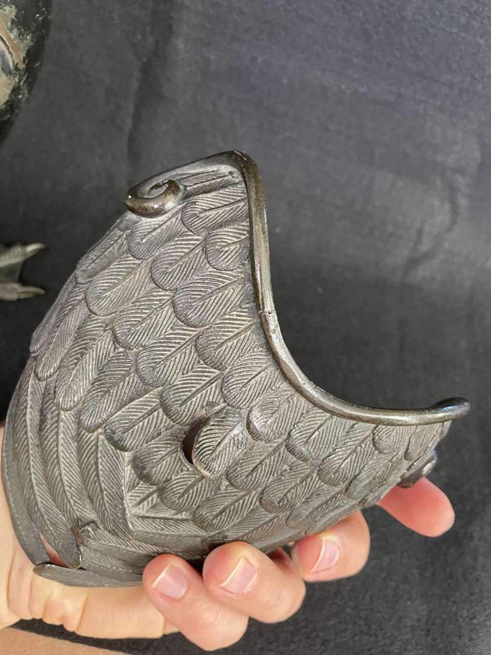 A patinated bronze goose-form incense burner 铜加漆鹅形香炉一件 Late 18th to 19th century ???????????