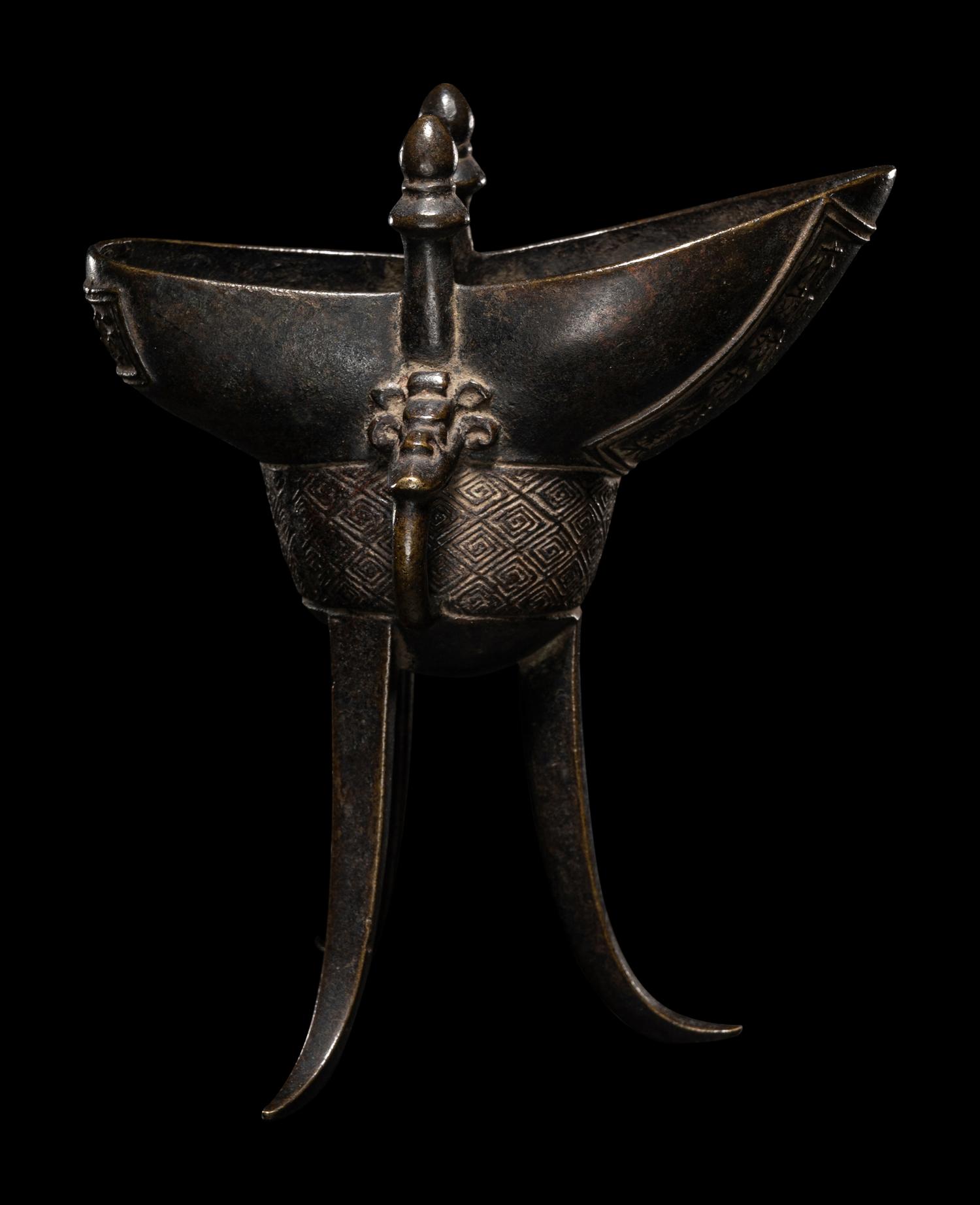 A Chinese Bronze Wine Vessel, Jue
