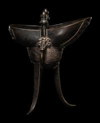 A Chinese Bronze Wine Vessel, Jue