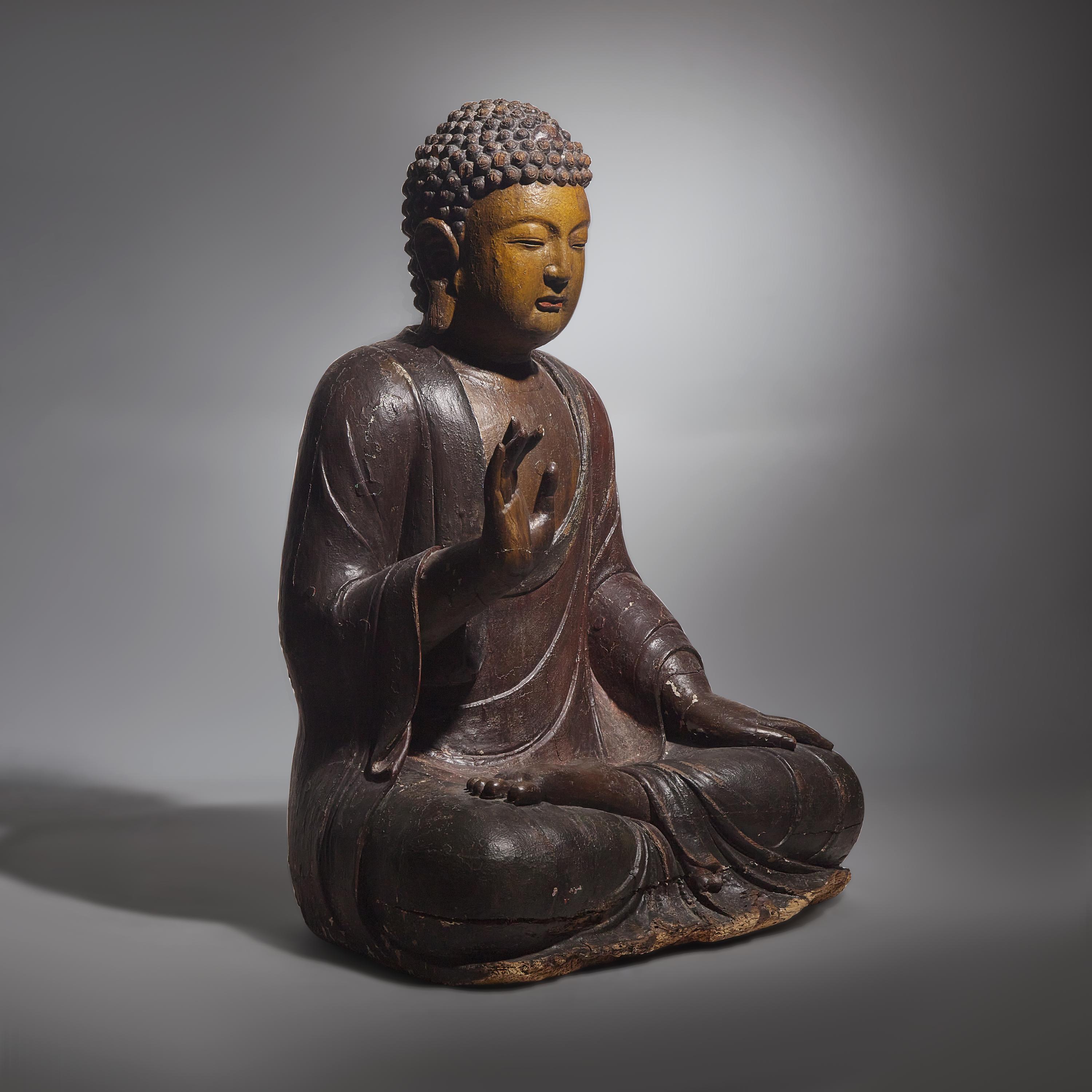 A Large Chinese Lacquered Wood Seated Buddha, Late Ming/Early Qing Dynasty — 明末清初 木髹漆巨型坐佛