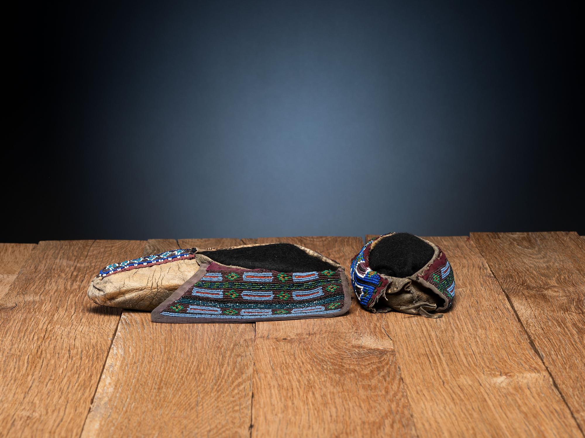 Mesquakie Beaded Hide Moccasins