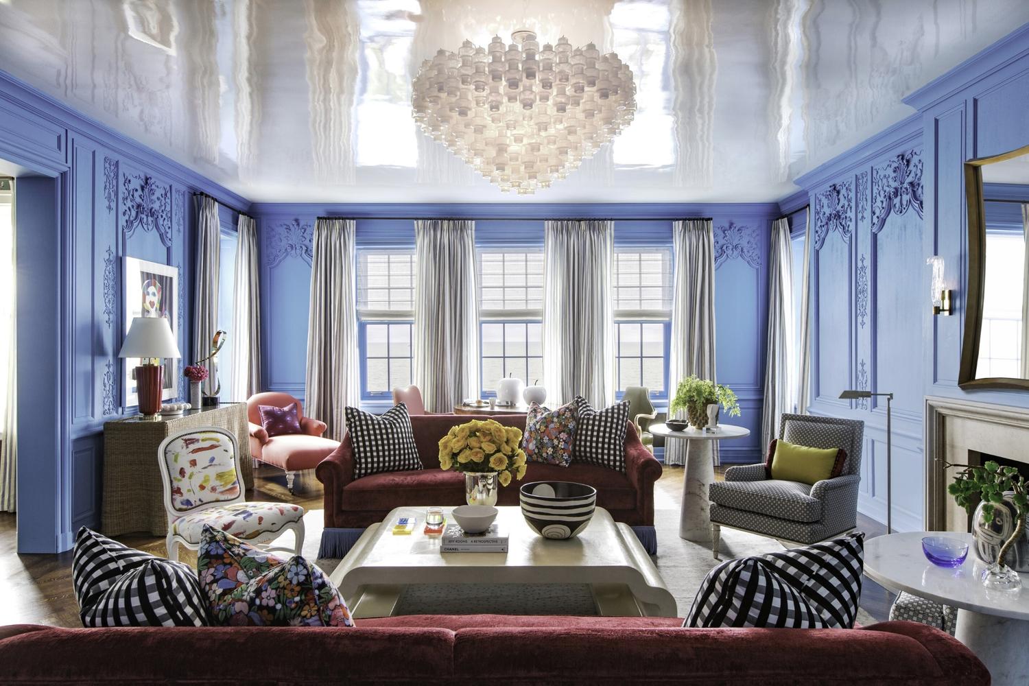 A Pair of Contemporary Porcelain Lamps