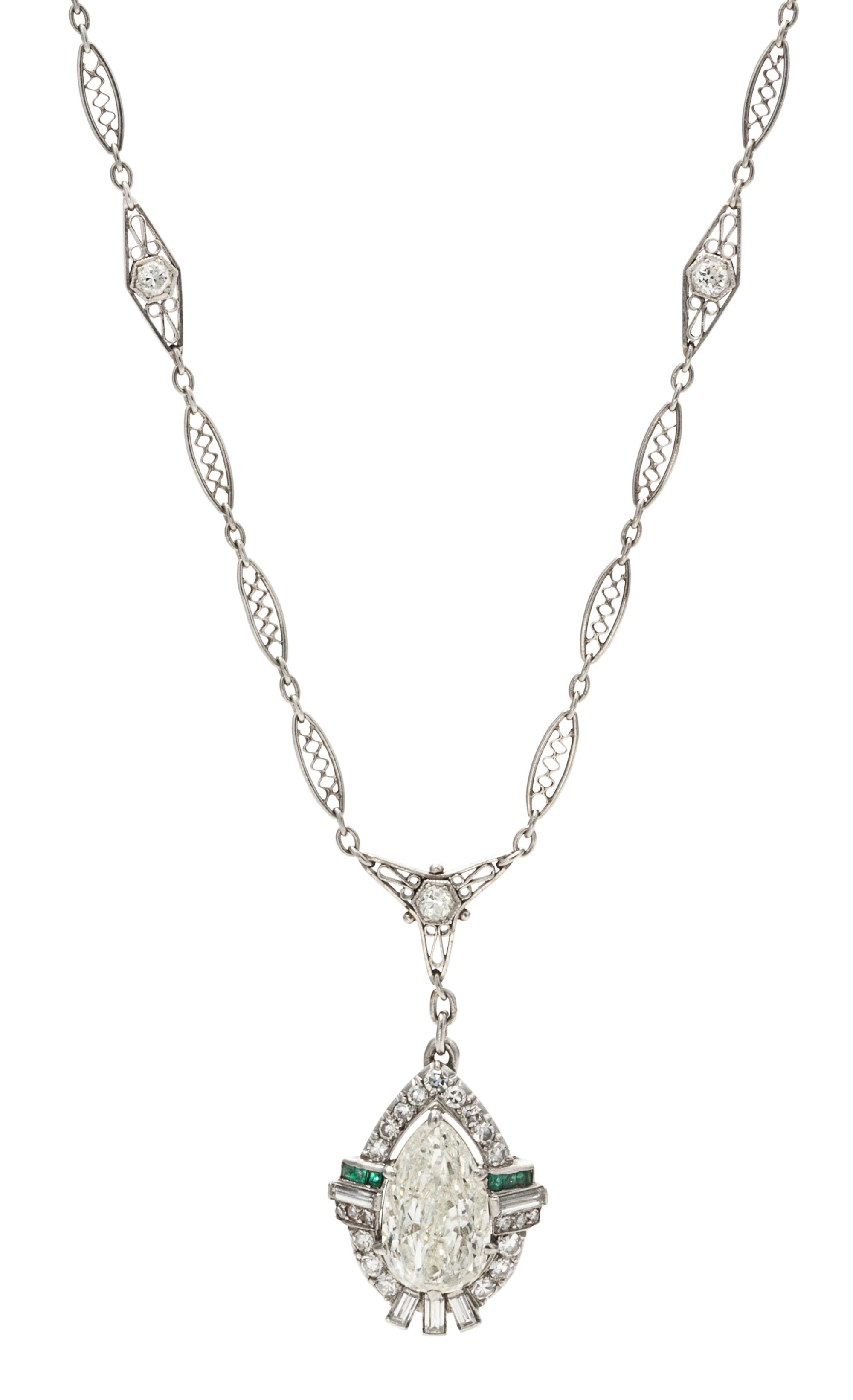 An Art Deco Platinum, Diamond and Emerald Lavaliere Necklace, 5.70 dwts.