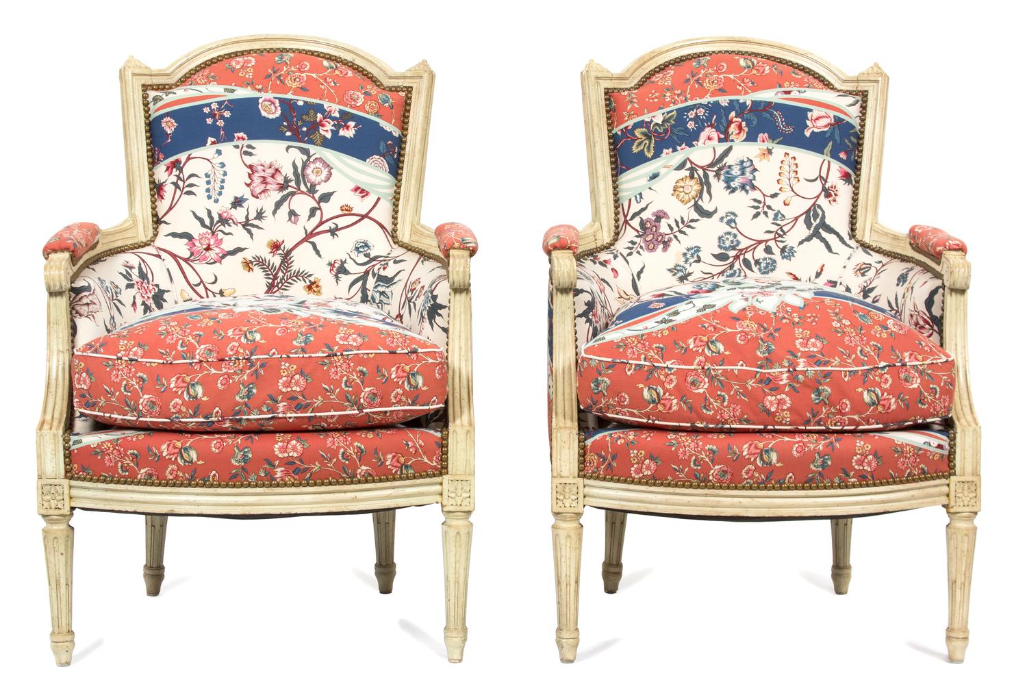 A Pair of Louis XVI Painted Bergeres Height 38 x width 26 1/2 x depth 30 inches. — 20TH CENTURY