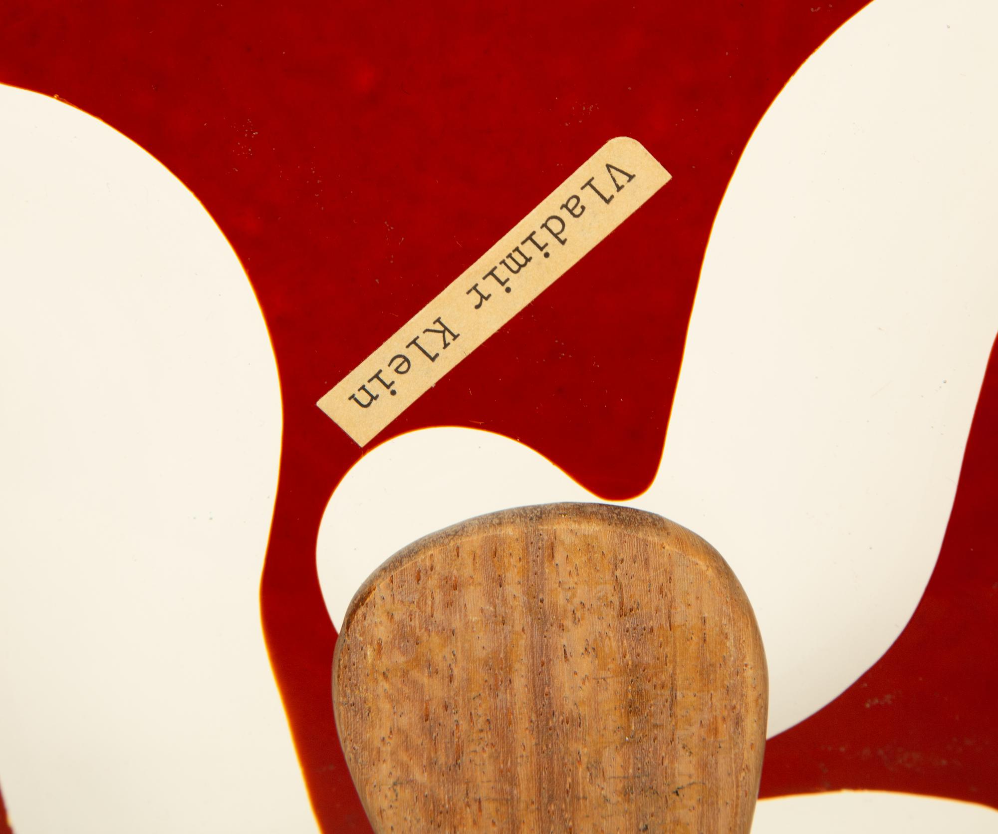 An Art Glass Plate by Vladimir Klein — 20th Century