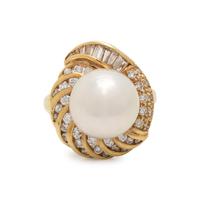CULTURED PEARL AND DIAMOND RING