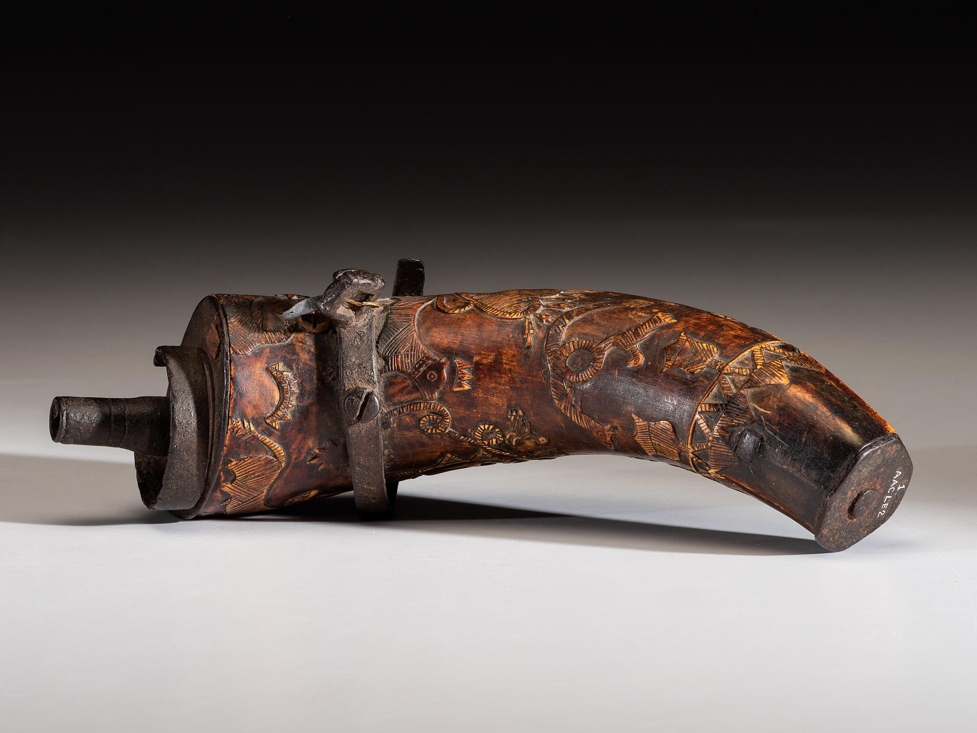 Early Spanish Powder Horn