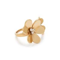 VAN CLEEF & ARPELS, YELLOW GOLD AND DIAMOND 'FRIVOLE BETWEEN THE FINGER' RING