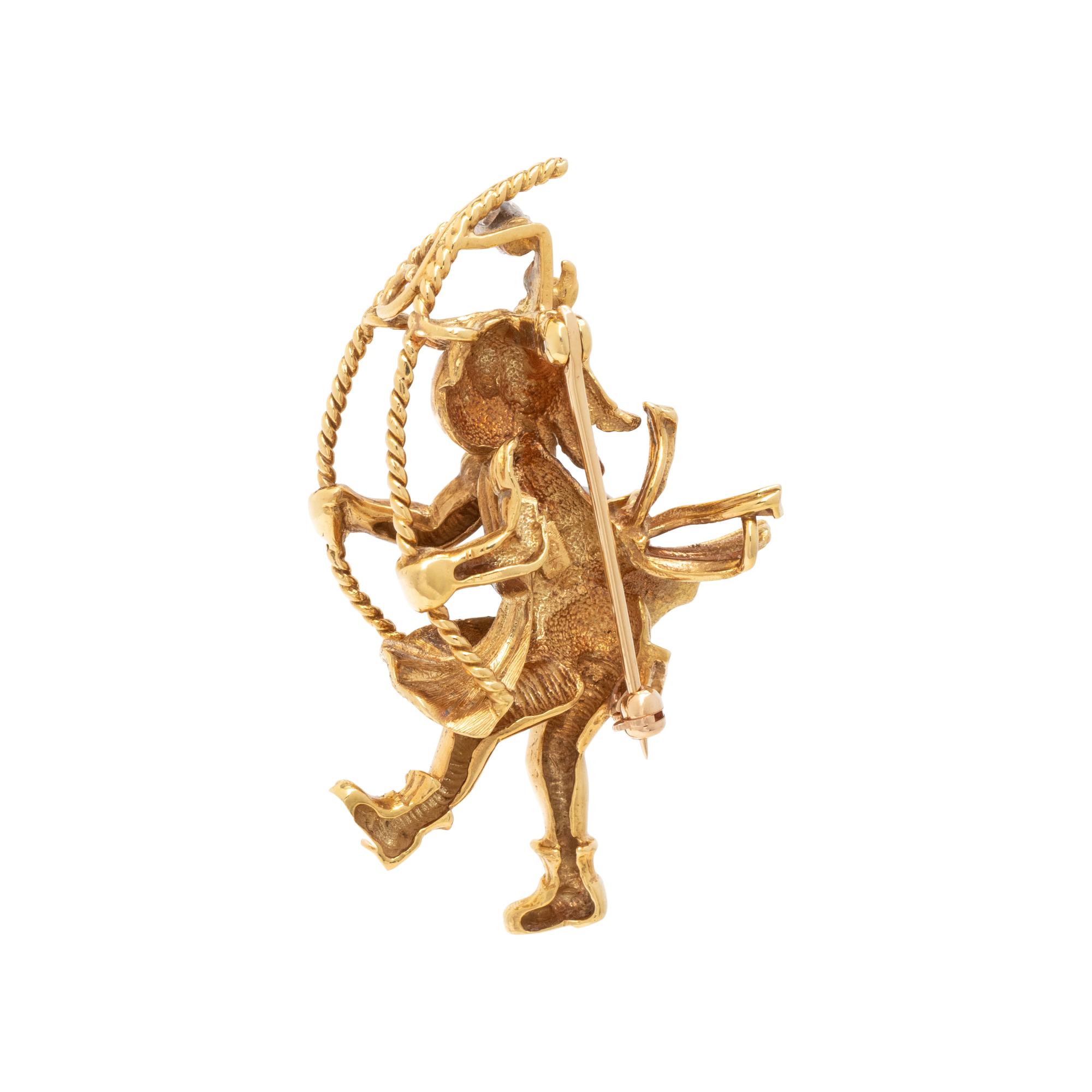 YELLOW GOLD AND DIAMOND BROOCH