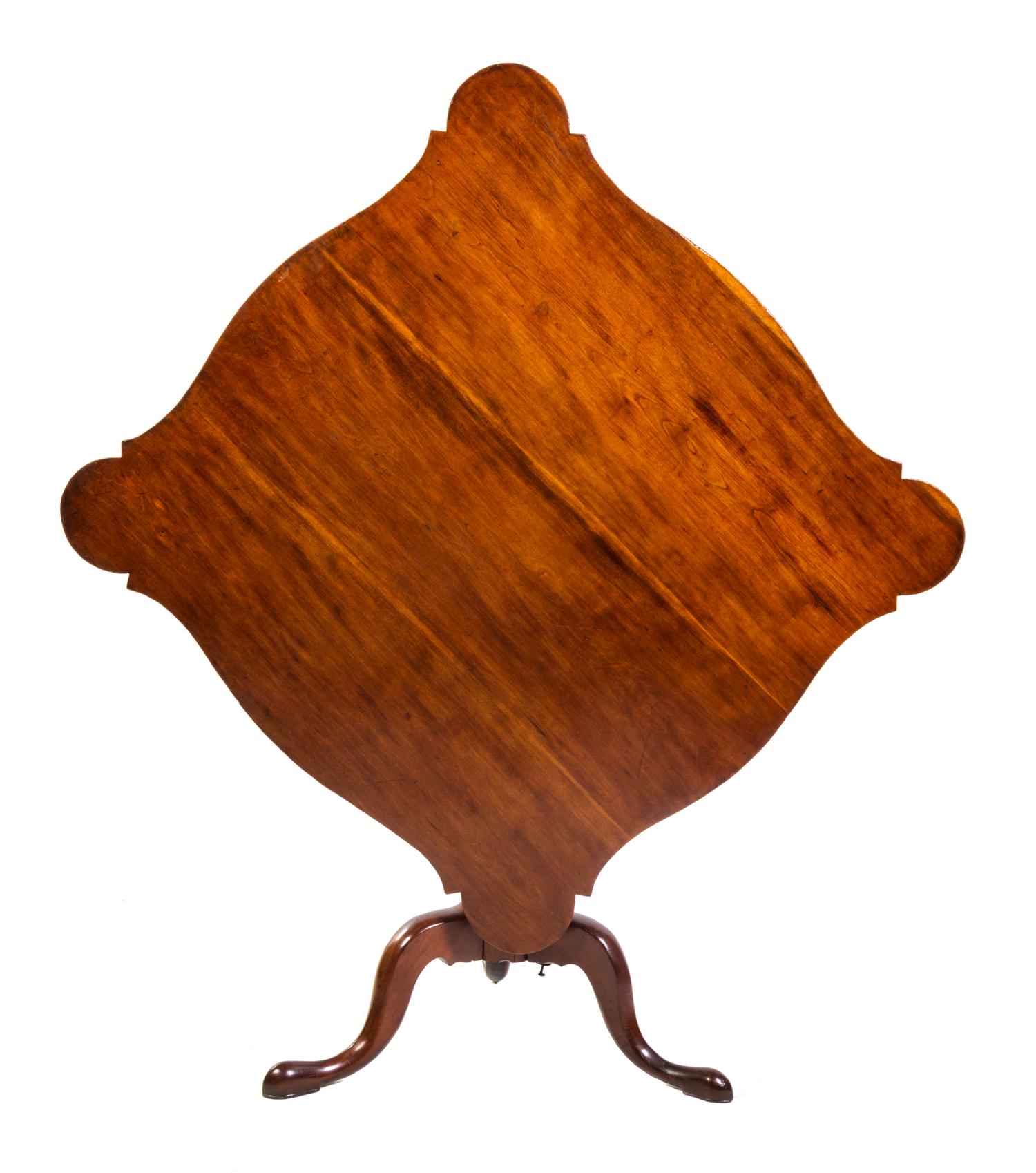 An American Cherry Tilt-Top Tea Table Height 28 1/2 x width 35 3/4 x depth 36 3/4 inches. — 18TH/19TH CENTURY