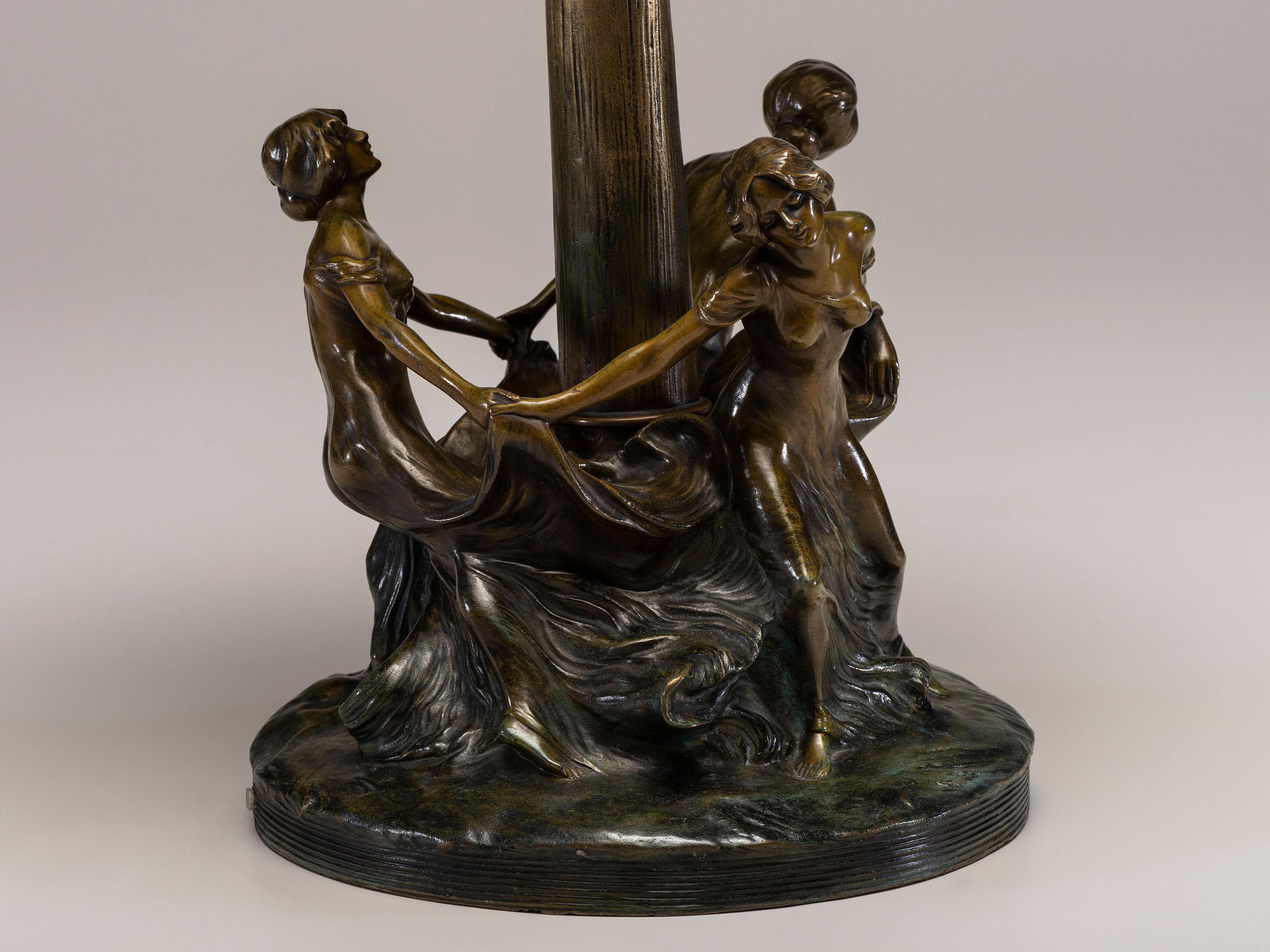 Three Graces Figural Lamp