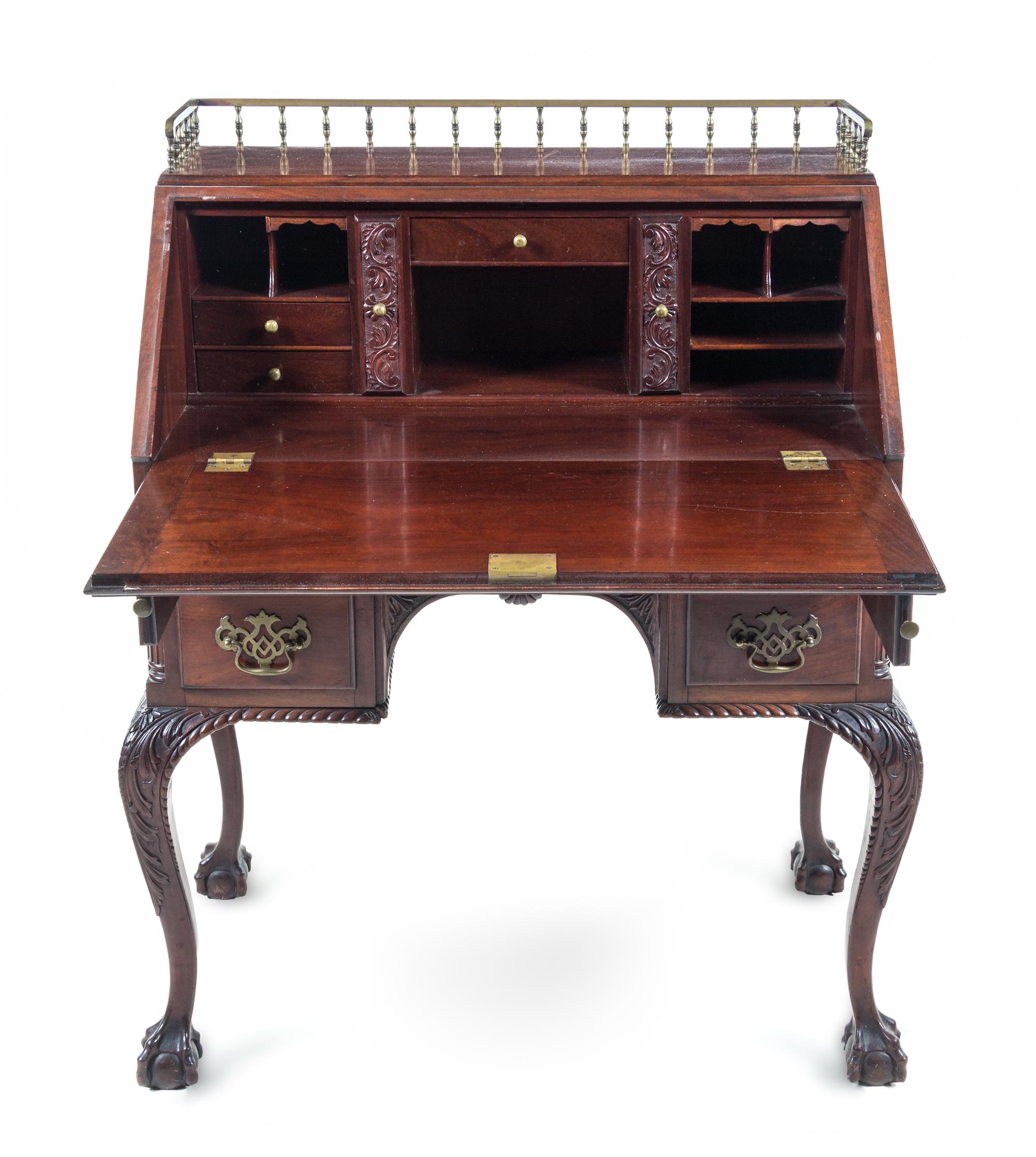 A Chippendale Style Mahogany Slant-Front Desk Height 42 x width 34 1/4 x depth 20 inches. — 19TH/20TH CENTURY