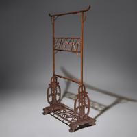 A Chinese Carved Hongmu Clothes Stand, Yijia, 20th Century 近代 紅木透雕冰梅紋衣架