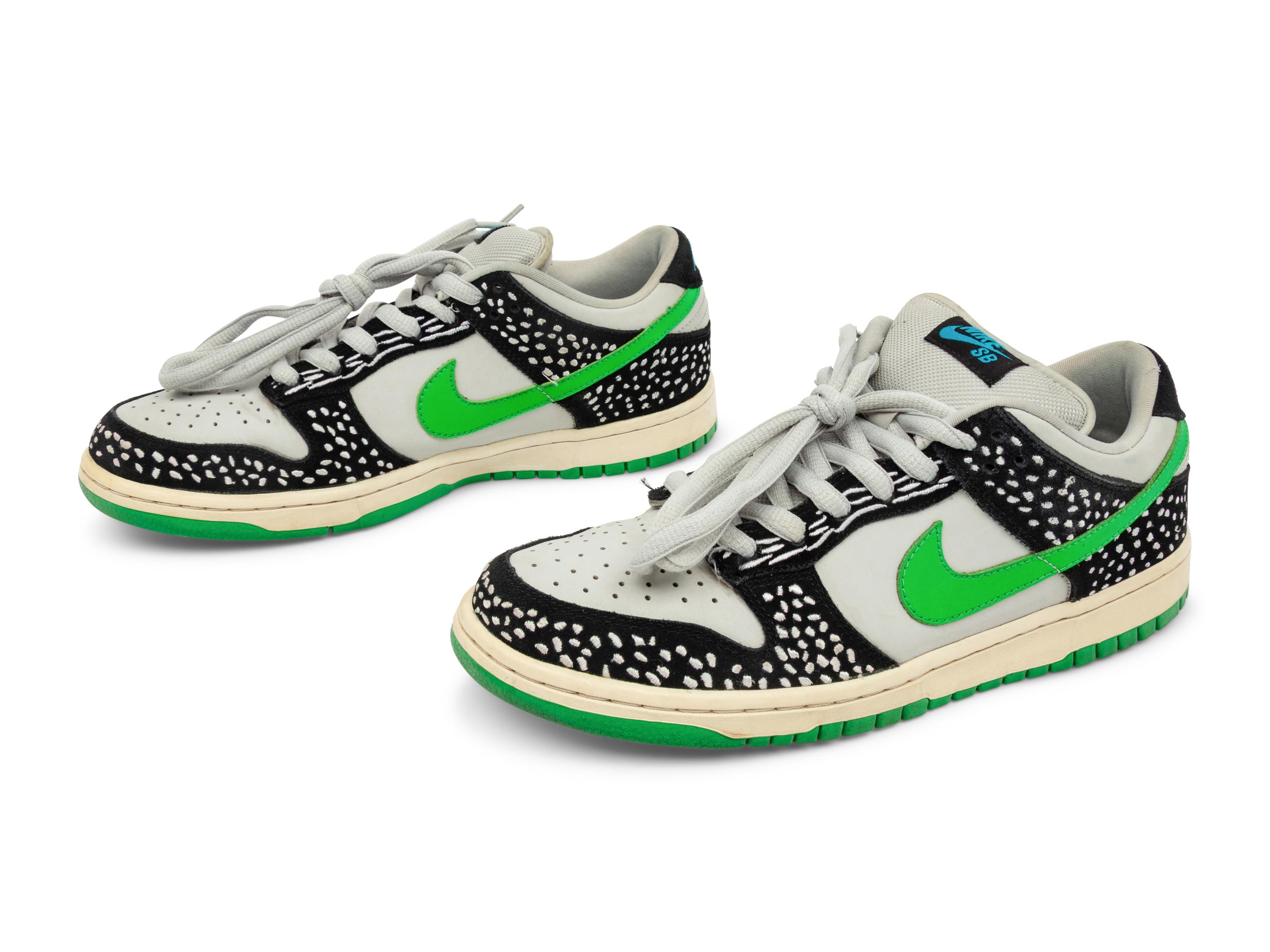 Dunk Low Premium SB Loon