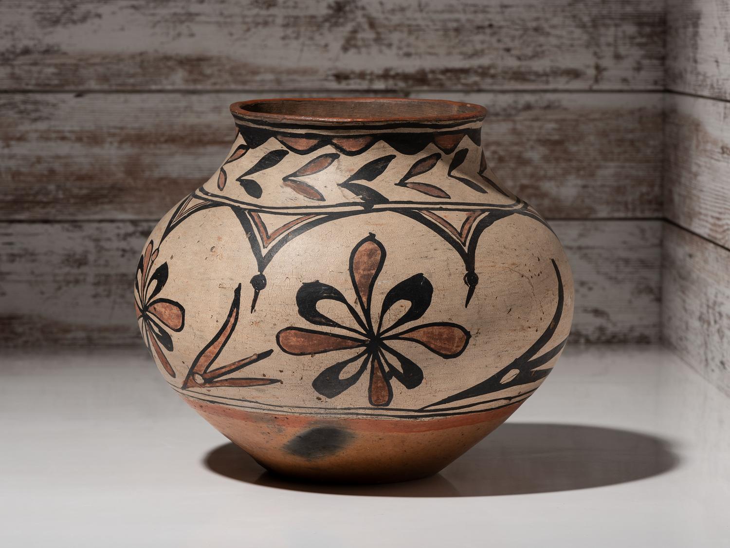 San Ildefonso Polychrome Pottery Jar