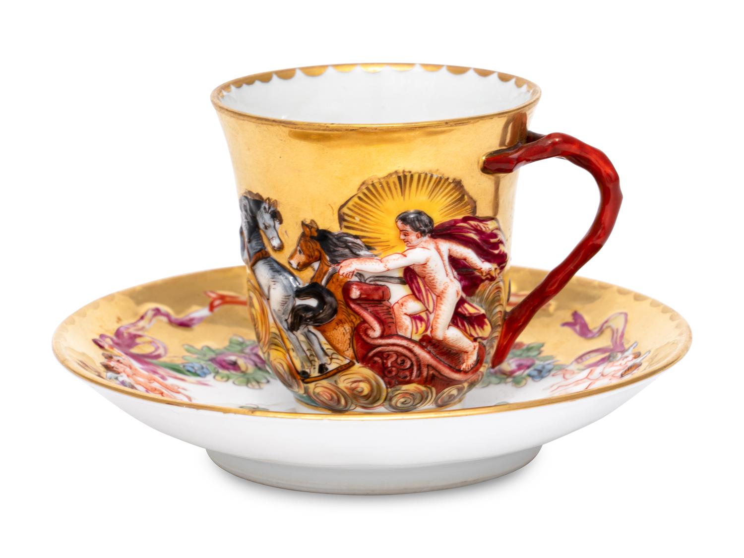 A Capodimonte Porcelain Dinner Service